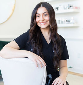 Vanessa Headshot (1)