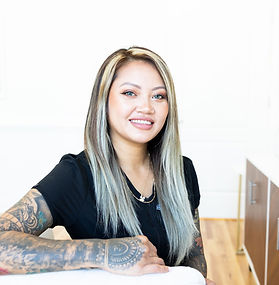 Vanessa Headshot (8)